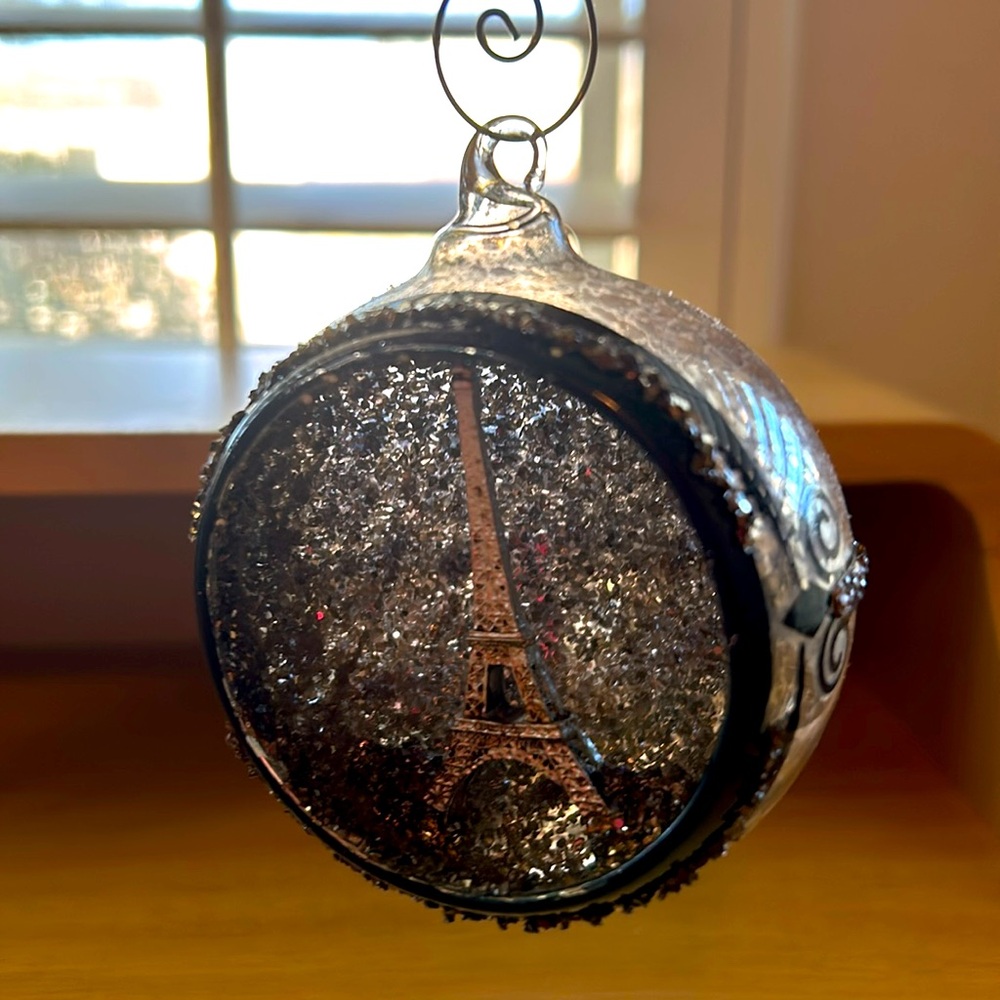 Pottery Barn Mercury Glass Paris Eiffel Tower Christmas Ornament Silver EUC
